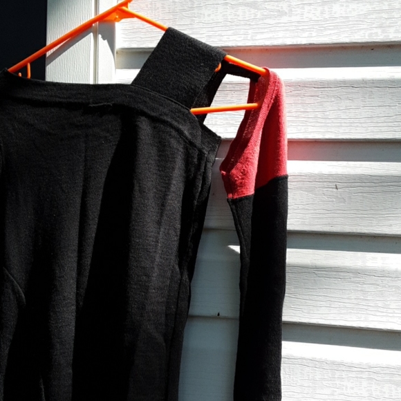 Designers Remix Eskildsen off shoulder sweater XS - Picture 8 of 15